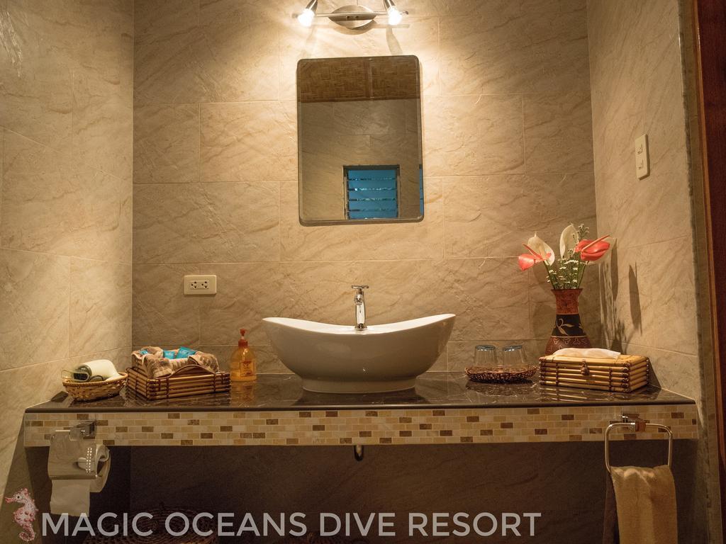 Magic Oceans Dive Resort Anda  Pokoj fotografie